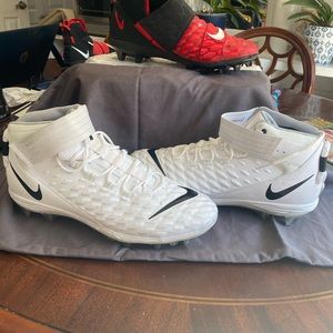 Nike Force Savage Pro 2 White Football Cleats AH4000-100 Size 16